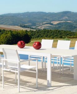 1100 1201a East Hampton Modern Extendable Dining Table
