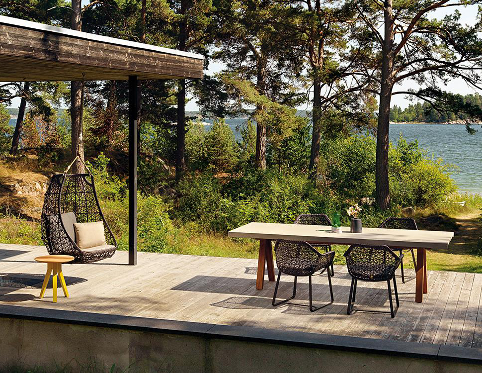 1100 2701a Kettal Vieques Dining Table