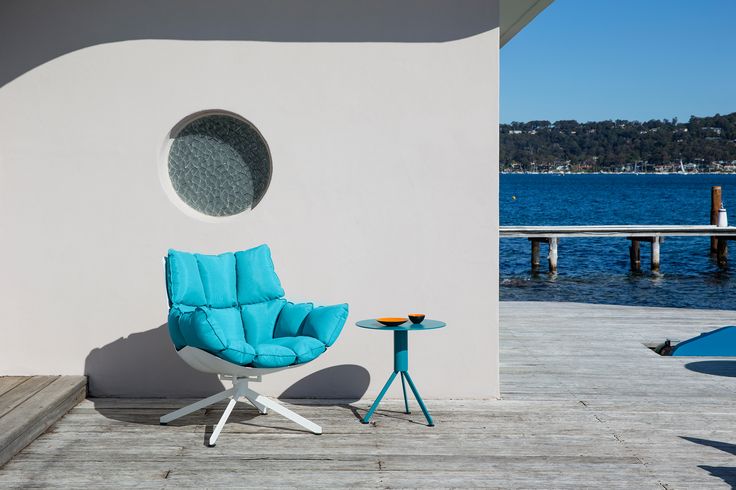 1300 2600b B B Italia Husk Side Table
