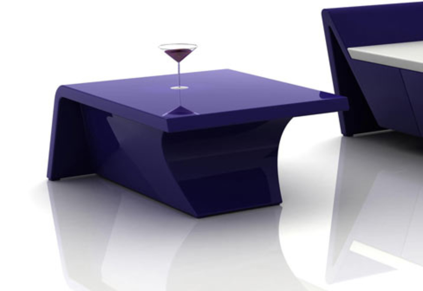1300 4001b Vondom Rest Side Table