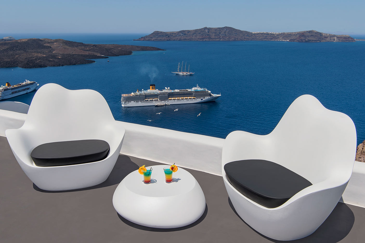 3100 2203a Vondom Sabinas Luminating Club Chair