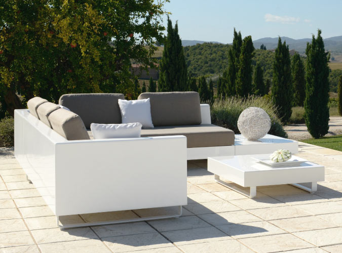 3400 1201a Southampton Contemporary Modular Sofa