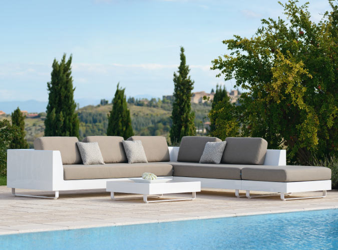 3400 1201e Southampton Contemporary Modular Sofa