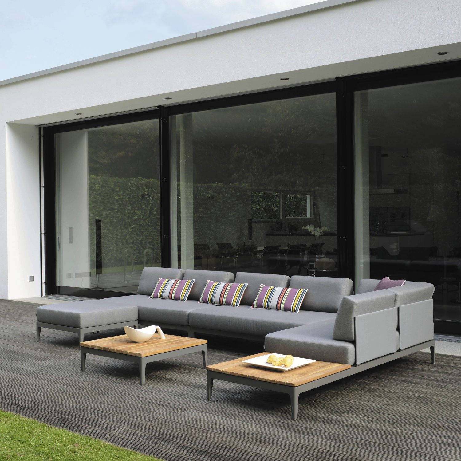 3400 1203a Sag Harbor Modern Teak Elements Modular Sofa