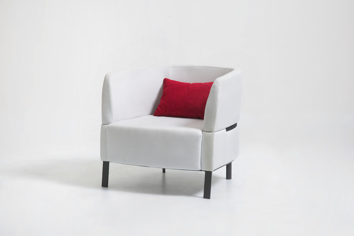 Eva Club Chair