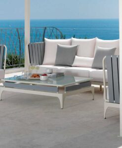 Linecouture Club Chair