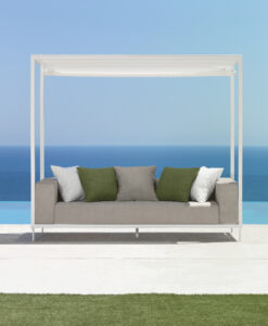 Luxury Love Seat 1