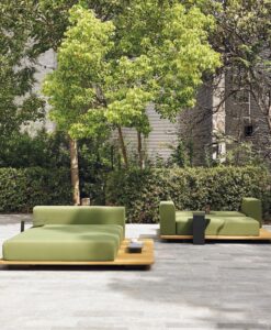 Aaron Main Daybed