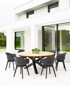 Teak round dining table, modern round dining table, teak wood round dining table, Commercial tables, Hospitality furnitures, Commercial home furnishings