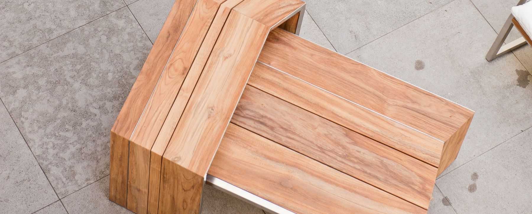 nesting coffee table