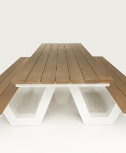 Picnic Modern Dining Table Contract Hotel Furniture
