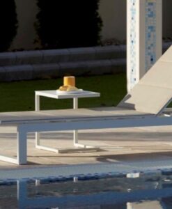 Firm Chaise Lounger Stile