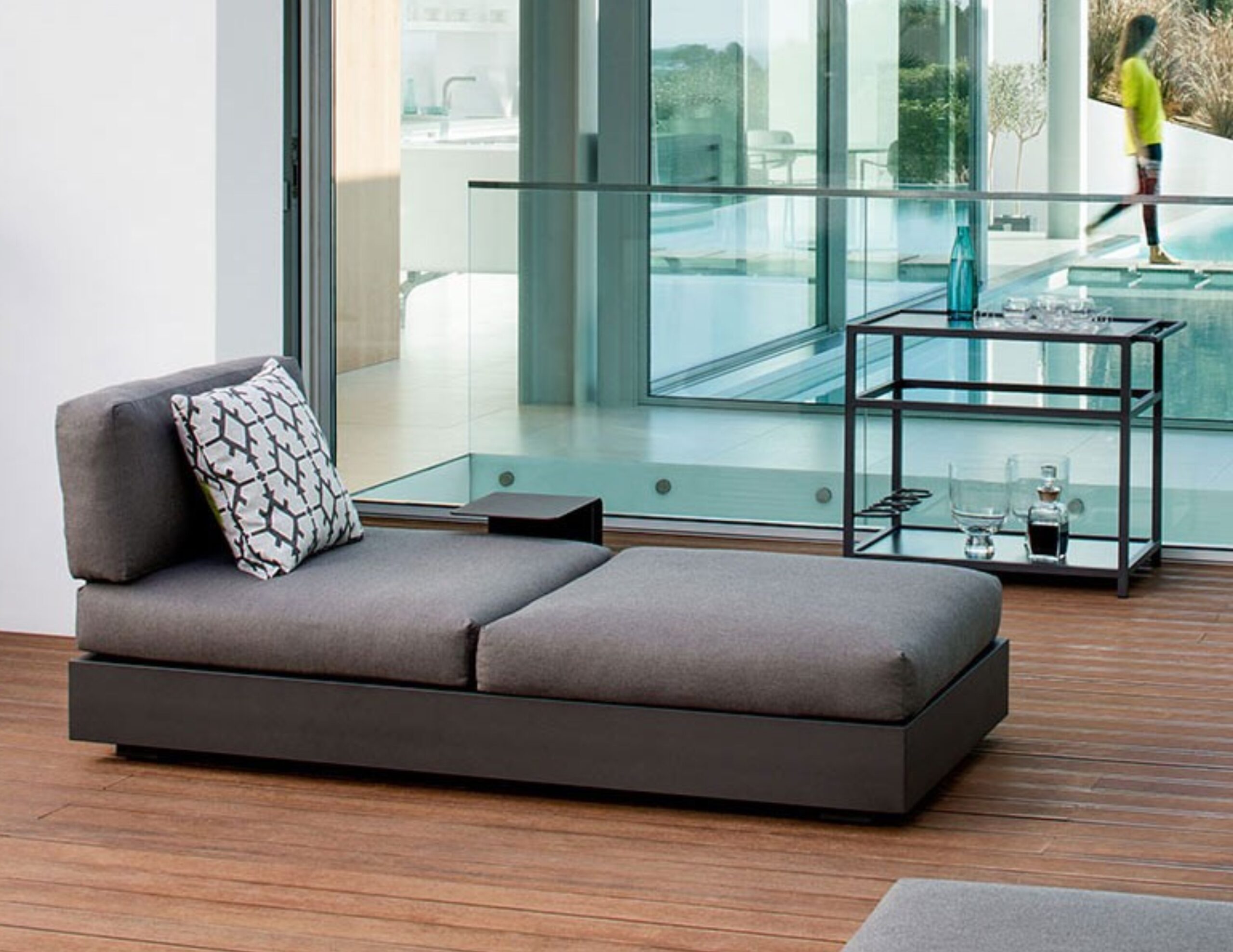 moveable backrest