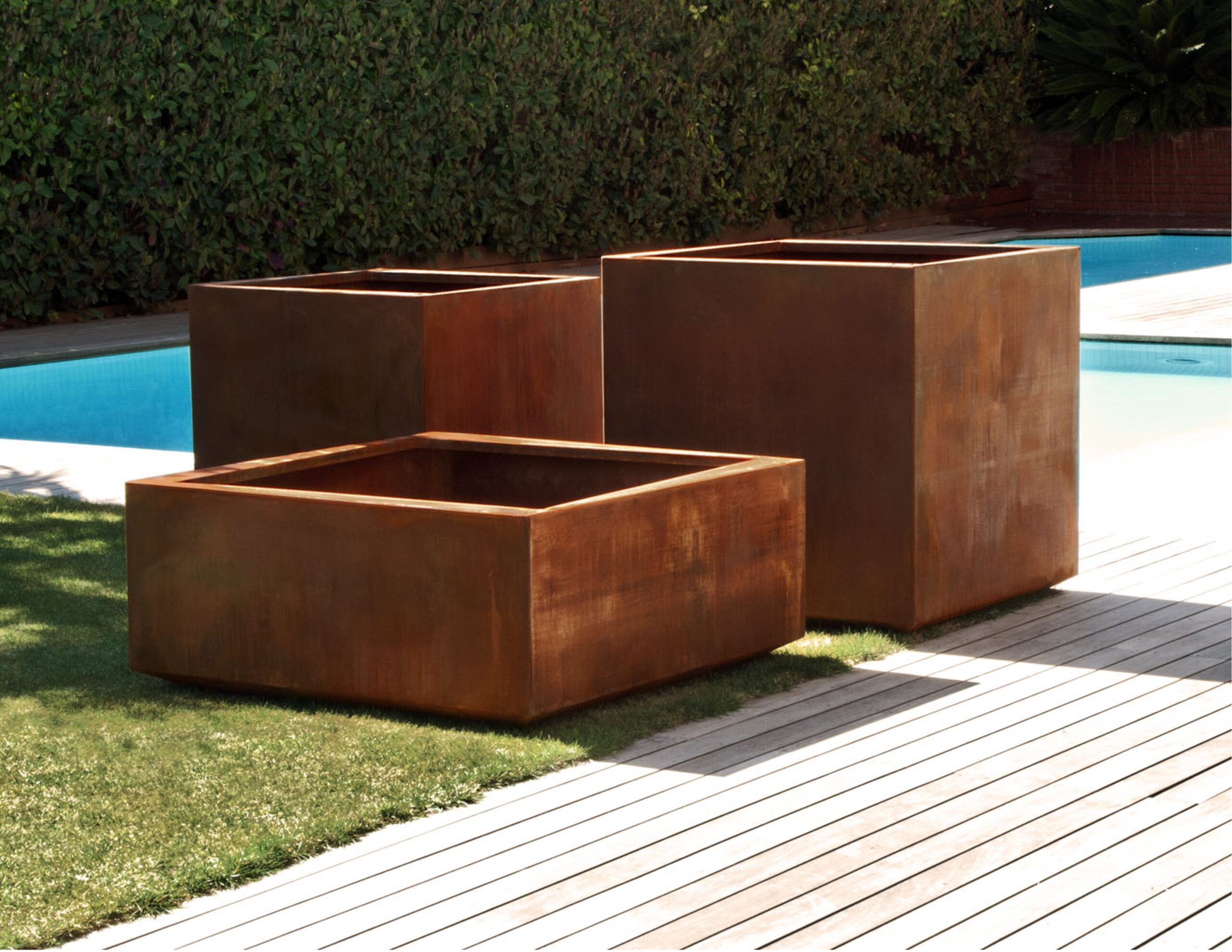 Planter Kube Minimalist Design Multiple Sizes