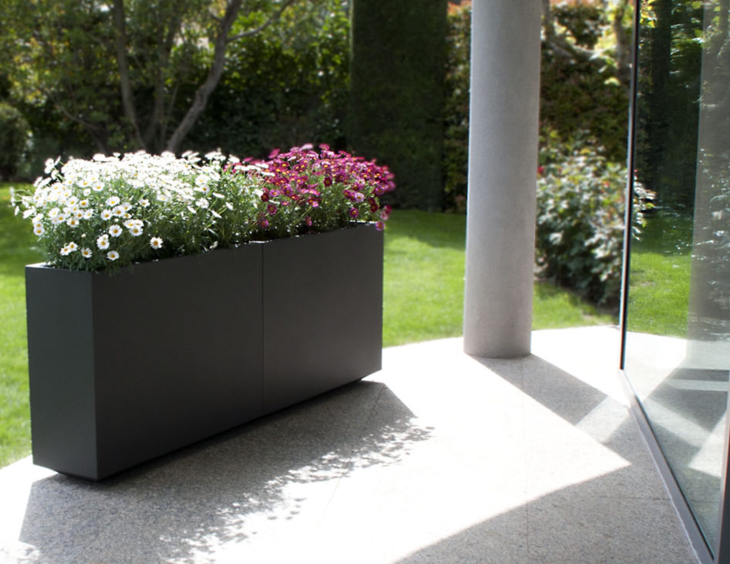 Divider Wall Custom Stainless Steel Planter