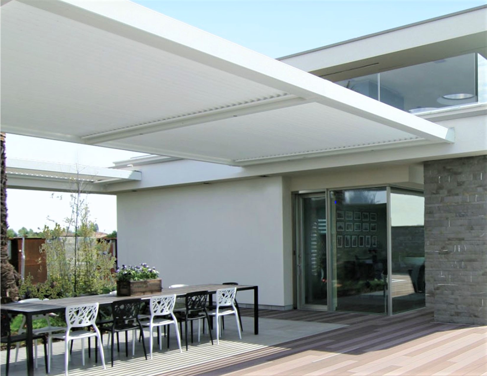 blaze automatic remote retractable custom design pergola roof doors screen light residential commercial hospitality hotel wall mount